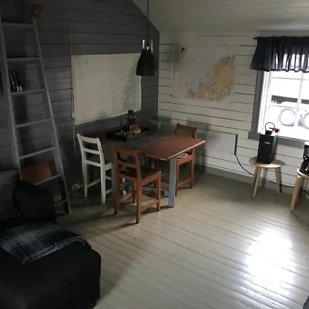Lofoten Havfiske Holiday home *