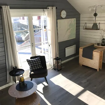 Lofoten Havfiske Holiday home *